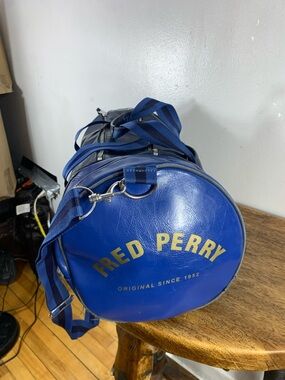 Fred Perry unisex sports duffel bag